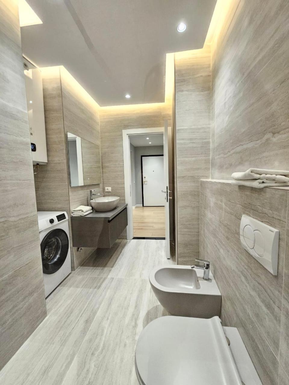 Miku Apartment-Modern 2Bedroom In Prime Location Tirana Exteriér fotografie